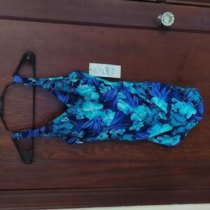 New with Tags Roxanne Blue Lined Flattering One Piece Floral Swimsuit Sz 14/36D
